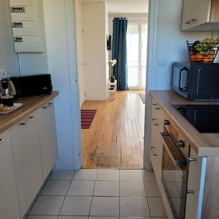 Apartmán La Compiegnoise - Spacieux - Lumineux - Cosy